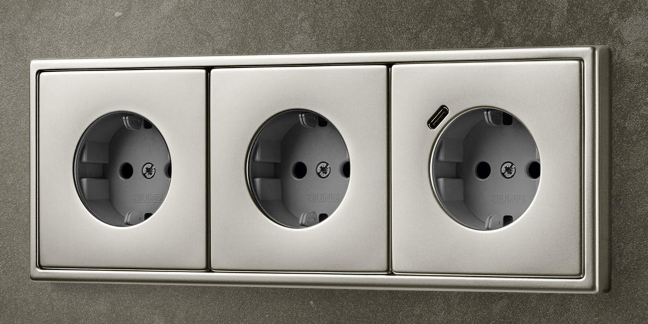 SCHUKO® Steckdosen mit USB bei AH Elektro GmbH in Merseburg