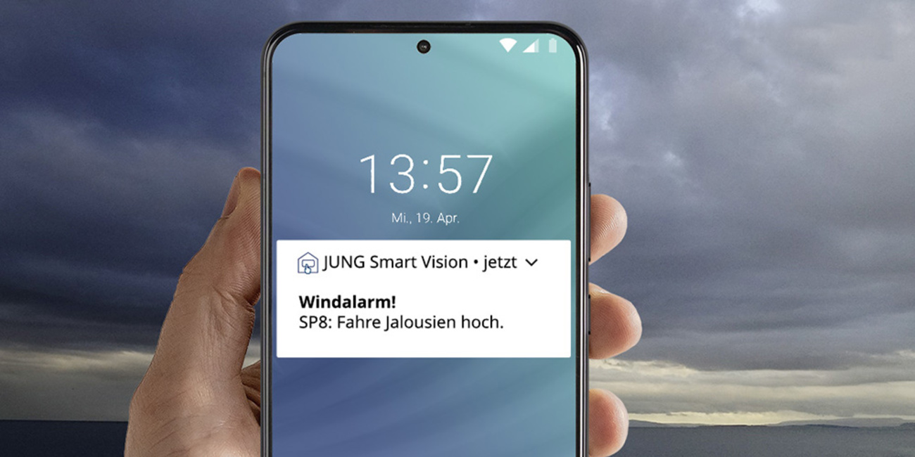 JUNG Smart Panel 8 bei AH Elektro GmbH in Merseburg