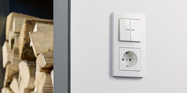 JUNG KNX Taster F 10 bei AH Elektro GmbH in Merseburg